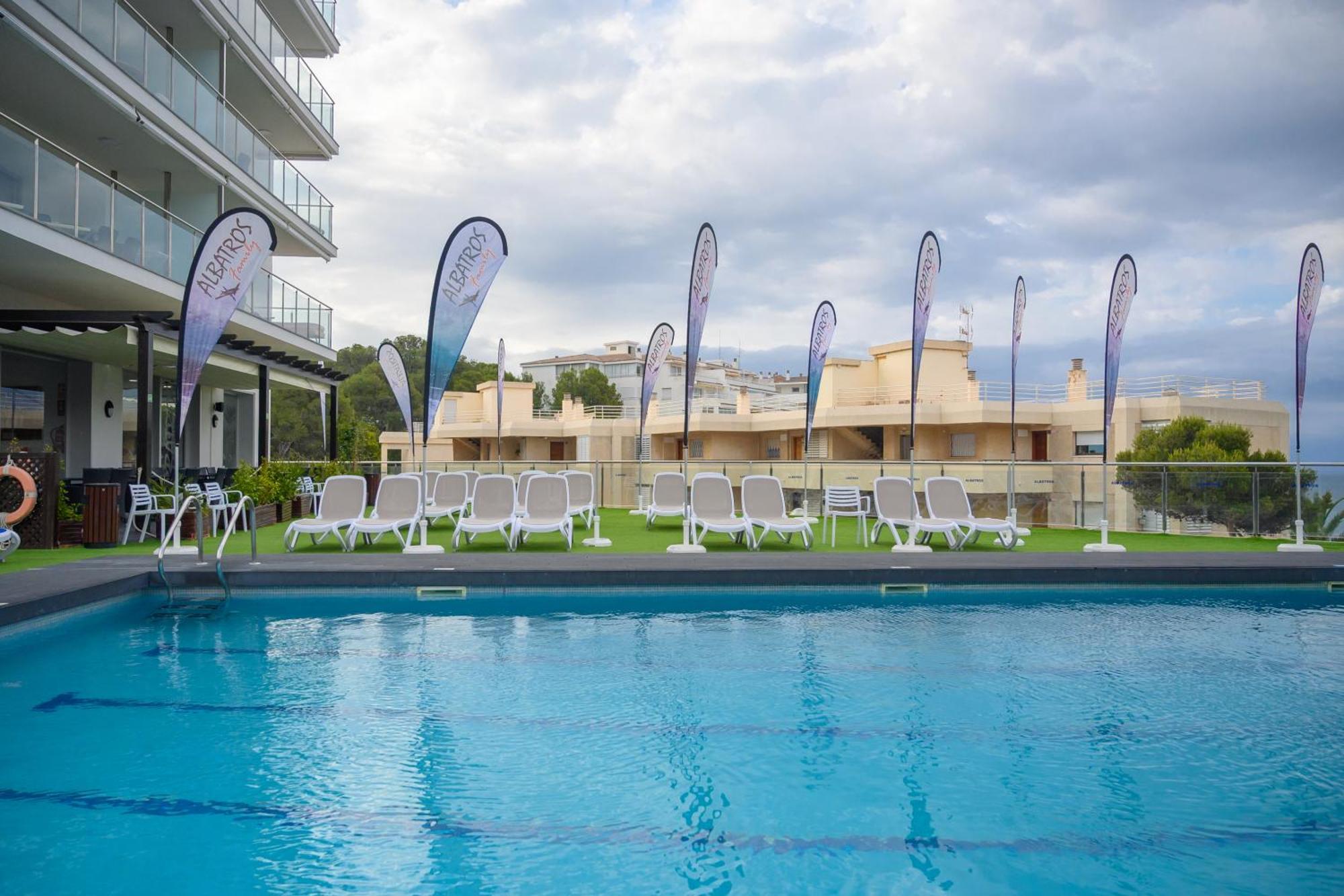 Albatros Family Aparthotel Salou Exterior foto