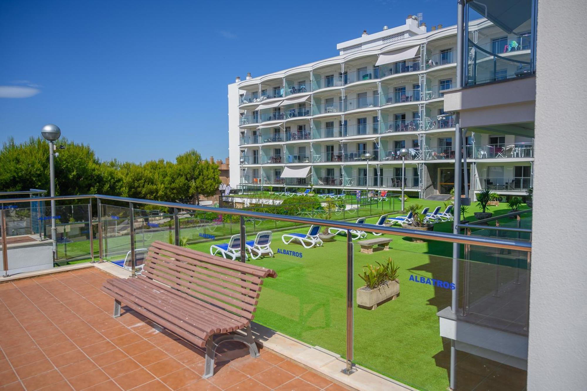 Albatros Family Aparthotel Salou Exterior foto